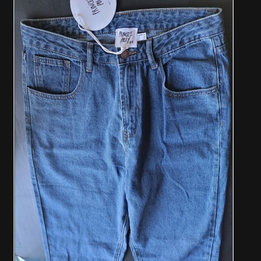 Mom jeans size 10